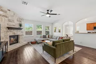 120 Florenz Ln, Georgetown, TX 78628 - Photo 2