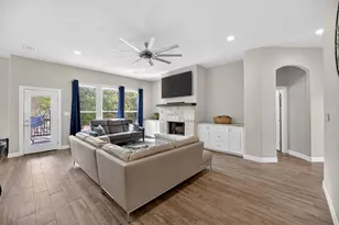 331 Nene Ln, Bastrop, TX 78602 - Photo 6