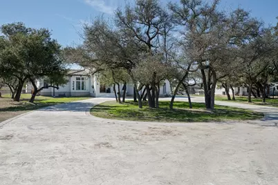 224 Esperanza Petal Pass, Liberty Hill, TX 78642 - Photo 8