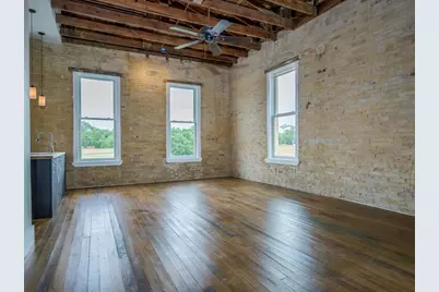 110 S Main Street #206, Elgin, TX 78621 - Photo 2