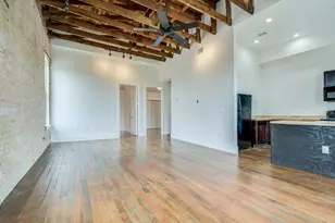 110 S Main St, Elgin, TX 78621 - Photo 6