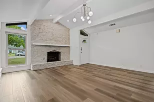 1903 Joy Ln, Austin, TX 78757 - Photo 6