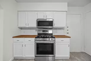 1903 Joy Ln, Austin, TX 78757 - Photo 12