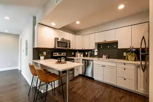 935 La Posada Dr, Austin, TX 78752 - Photo 6