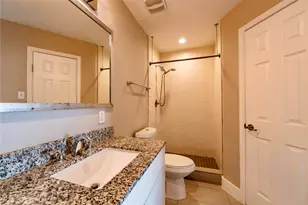 935 La Posada Dr, Austin, TX 78752 - Photo 18