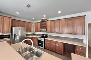 289 Heatherwood Dr, Driftwood, TX 78619 - Photo 2