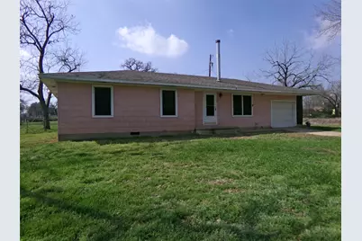 110 S Travis Street, Rockdale, TX 76567 - Photo 2