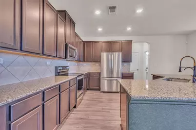 3894 Bentwood Way, New Braunfels, TX 78130 - Photo 14