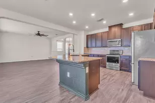 3894 Bentwood Way, New Braunfels, TX 78130 - Photo 16