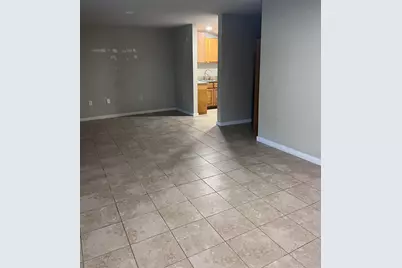 105 W Clark Street #9, Bartlett, TX 76511 - Photo 6