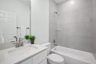 521 Clubhouse Dr, Georgetown, TX 78628 - Photo 14