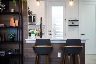 1208 Walnut Ave, Austin, TX 78702 - Photo 8