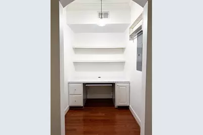 7701 Rialto Boulevard #1122, Austin, TX 78735 - Photo 10