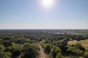 112 Loop 308, Briggs, TX 78608 - Photo 16