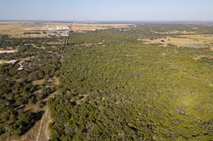 112 Loop 308, Briggs, TX 78608 - Photo 24