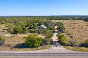 112 Loop 308, Briggs, TX 78608 - Photo 32