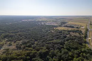 112 Loop 308, Briggs, TX 78608 - Photo 8