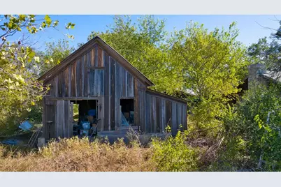 112 Loop 308, Briggs, TX 78608 - Photo 34