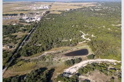 112 Loop 308, Briggs, TX 78608 - Photo 26