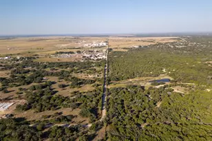112 Loop 308, Briggs, TX 78608 - Photo 12