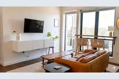 1322 E 12th Street #201, Austin, TX 78702 - Photo 6