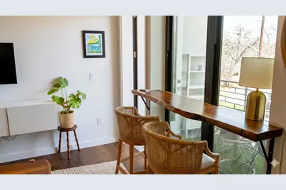 1322 E 12th Street #201, Austin, TX 78702 - Photo 8