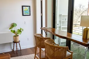 1322 E 12th St, Austin, TX 78702 - Photo 8