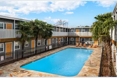 2401 Manor Road #209, Austin, TX 78722 - Photo 14