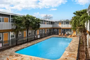 2401 Manor Rd, Austin, TX 78722 - Photo 14