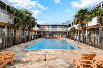 2401 Manor Road #209, Austin, TX 78722 - Photo 16