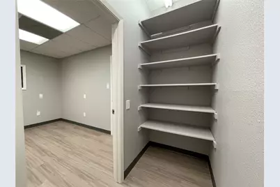 1409 N Bishop Street, San Marcos, TX 78666 - Photo 6