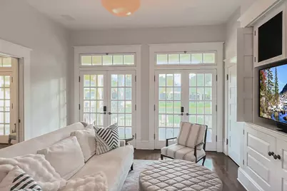 908 E University Avenue, Georgetown, TX 78626 - Photo 14