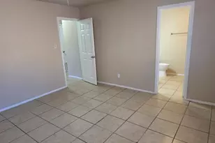 805 Sirocco Dr, Austin, TX 78745 - Photo 32