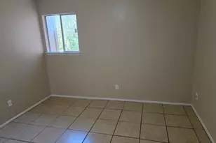 805 Sirocco Dr, Austin, TX 78745 - Photo 22