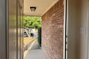 1015 Remington Dr, Leander, TX 78641 - Photo 6
