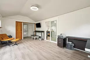 2906 Breeze Terrace, Austin, TX 78722 - Photo 18