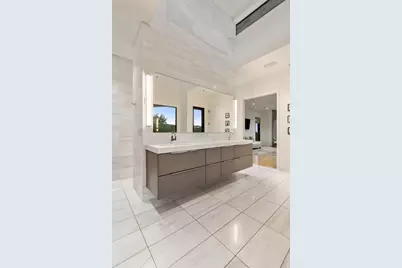 203 Buckeye Trail, West Lake Hills, TX 78746 - Photo 24