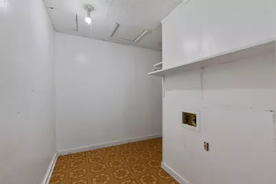 4809 Bayside Drive, Austin, TX 78744 - Photo 20