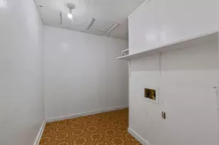 4809 Bayside Dr, Austin, TX 78744 - Photo 20