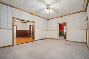 611 N Main St, Elgin, TX 78621 - Photo 6