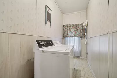 611 N Main Street, Elgin, TX 78621 - Photo 22