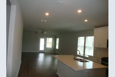 2824 Smokehouse Trail, Round Rock, TX 78665 - Photo 6