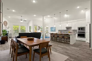 185 Medina Hills Ct, Austin, TX 78737 - Photo 18