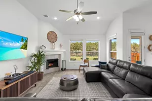 185 Medina Hills Ct, Austin, TX 78737 - Photo 8