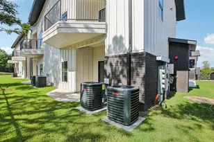 2450 Wickersham Ln, Austin, TX 78741 - Photo 28