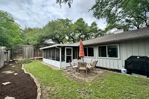 2715 Alderwood Dr, Austin, TX 78745 - Photo 30