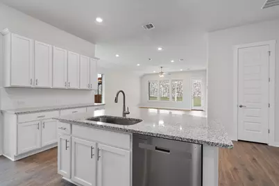 305 Barton Run Drive, Georgetown, TX 78628 - Photo 4