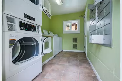1000 W 26th Street #102, Austin, TX 78705 - Photo 22