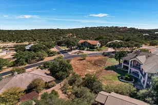 114 Highlands Blvd, Horseshoe Bay, TX 78657 - Photo 16