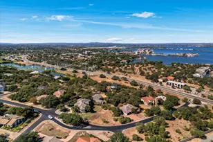 114 Highlands Blvd, Horseshoe Bay, TX 78657 - Photo 18